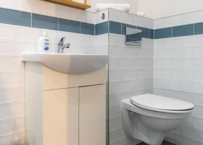 호스텔 Spoko Na Trzebnickiej - Blisko Centrum - By Spaceapart *