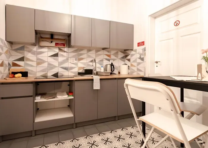 Spoko Na Trzebnickiej - Blisko Centrum - By Spaceapart 호스텔 *